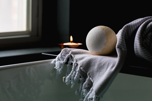SOAKING IN A SUDSY TUB IS MAKING A COMEBACK - Sammy Walnutts Shop